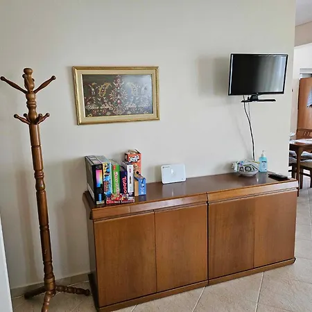 Alexandra's Dreamhouse! Apartamento Finikounta